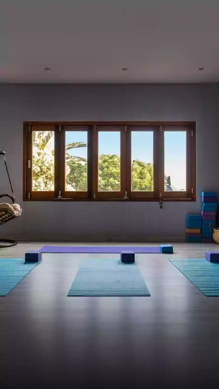 Revitalize Your Liver: A Gentle Yoga Flow for Natural Detoxification