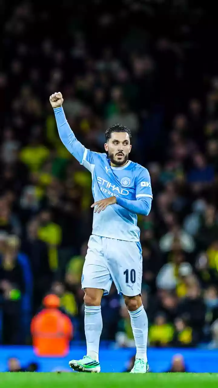 Holders Manchester City thump Norwich 5-0 in Carabao Cup