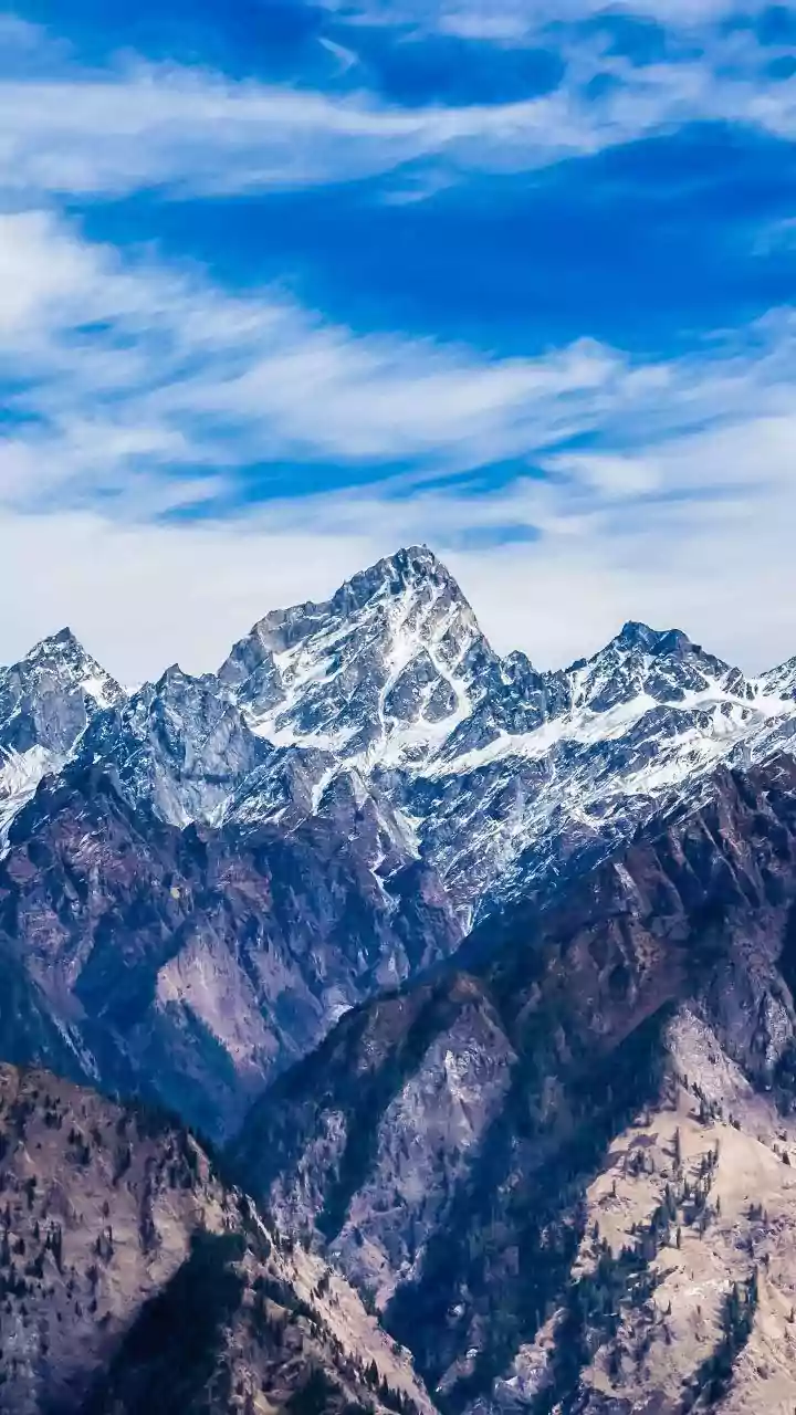 Deo Tibba Takes Trekkers from Jagatsukh to High Alpine Meadows
