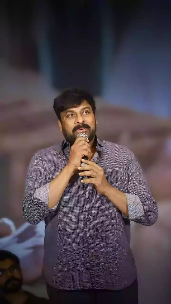 Chiranjeevi Hugs An Emotional Anil Ravipudi After Positive Response For Mana Shankara Vara Prasad Garu