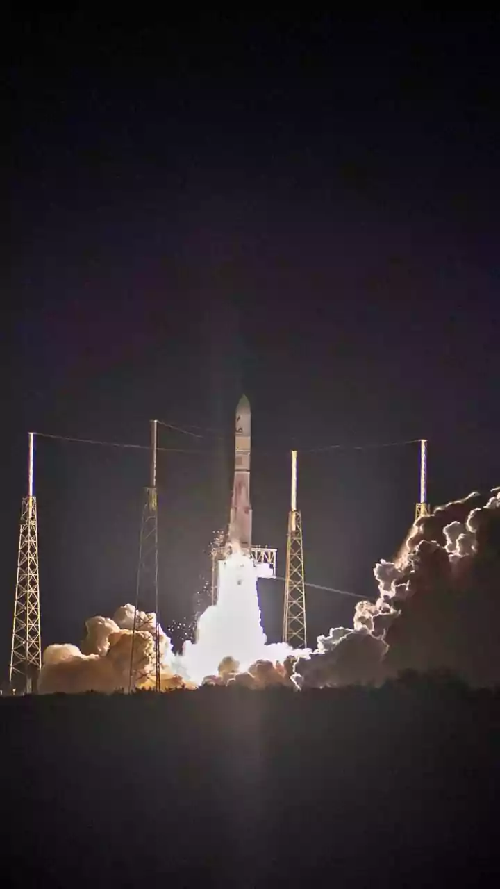 Falcon 9's Scheduled Moon Crash Could Offer A Rare Natural Lunar Experiment