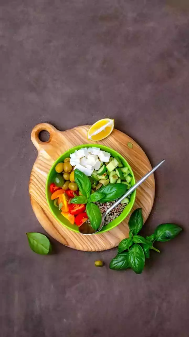 Why Daily Cucumber Beetroot And Roasted Chana Bowls Keep You Full And Glowing