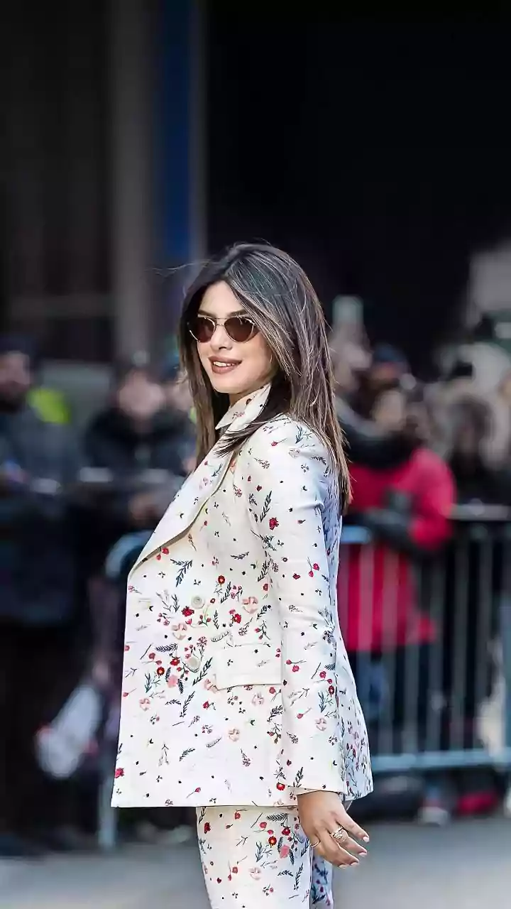 Priyanka Chopra to share spotlight at Golden Globes Award 2026 with top Hollywood elite presenters