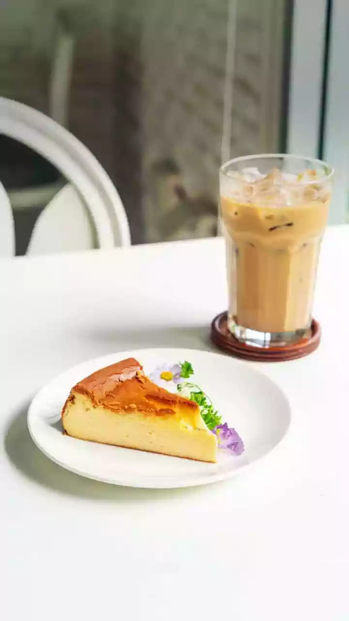 India’s Cafe Trends Go Purple And Toasty As Ube And Hojicha Gain Attention