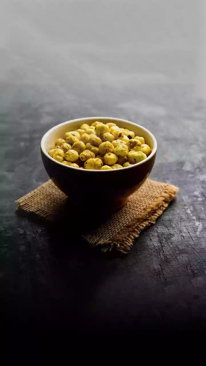 Why Gen Z Is Totally Obsessed With Peri Peri Makhana