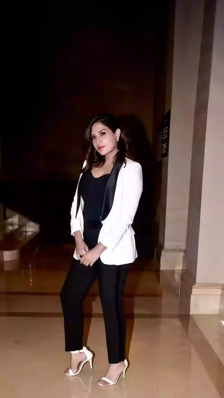 'Poison In The Air': Richa Chadha's Alarm As Mumbai's AQI 'Beats' Delhi's, BMC In Line Of Fire