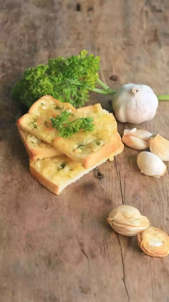 Parsley Recipe Ideas In Context: A Green Addition To Savoury Snacks