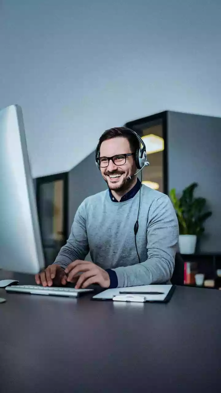 AI And The Modern Workplace: What Non-Tech Employees Need To Adapt To