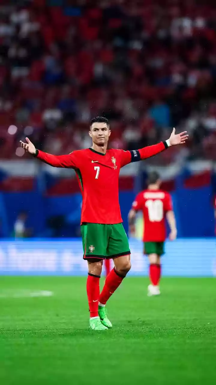 Republic Of Ireland Defeats Portugal 2-0 As Troy Parrott Scores Twice And Ronaldo Sees Red