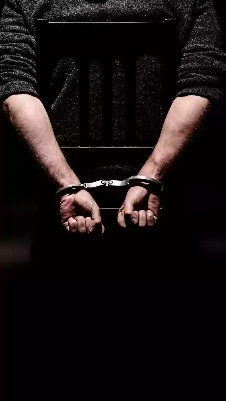 29-Yr-Old Man Accused Of Exploiting Two Sisters, Stealing Cash & Gold Arrested In Bengaluru