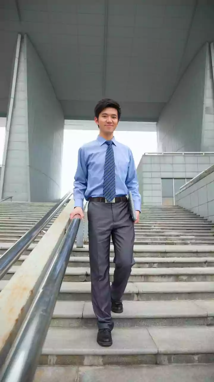Entry-Level Applicants Should Weigh Role Type Before Accepting Pay