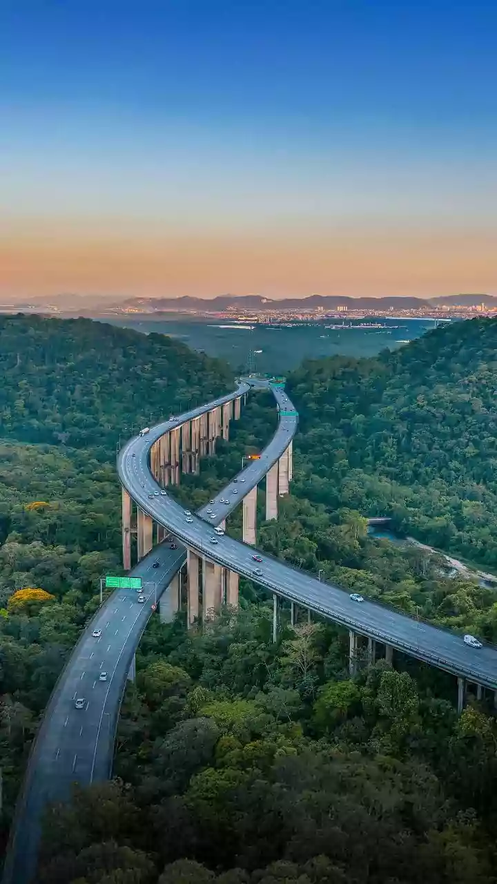 Vale Encantado: parque aquático na Serra do Mar é cercado por belas paisagens