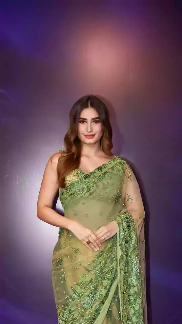 Tara Sutaria To Khushi Kapoor: New Year Party Look Ideas Inspired By Bollywood Divas