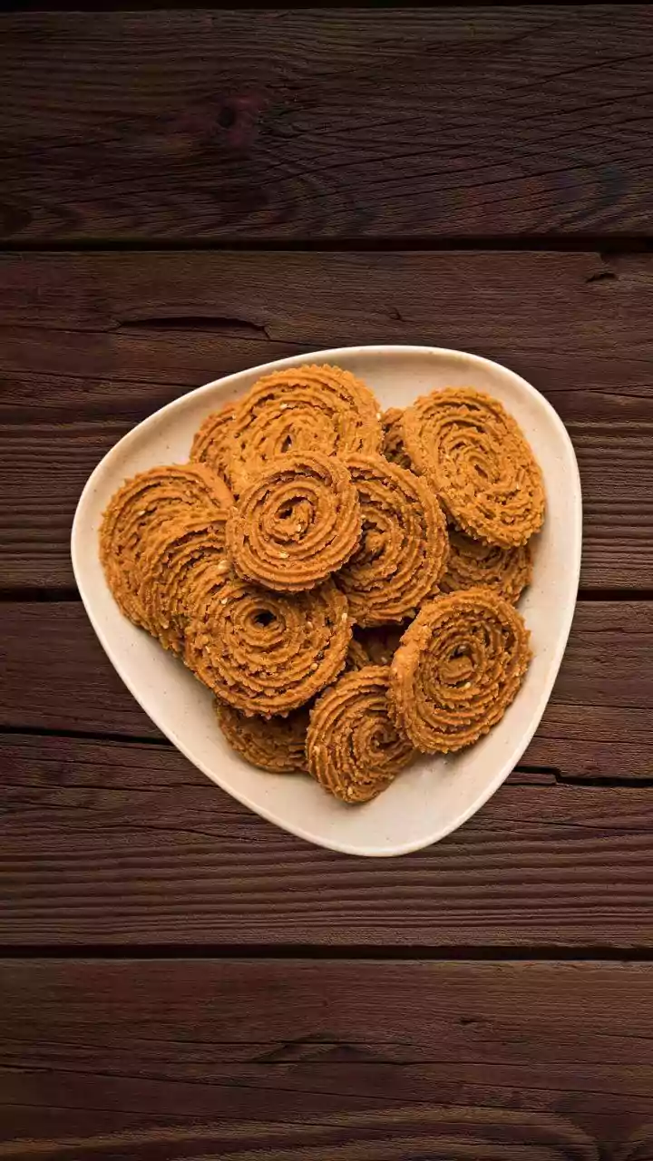 Love khakhra? Try these easy breakfast twists