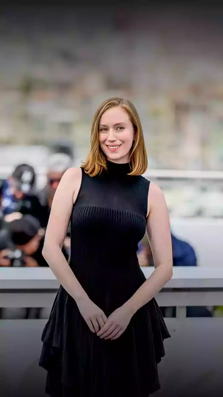Atriz de ‘Hacks’ critica colegas de Hollywood por falta de posicionamento