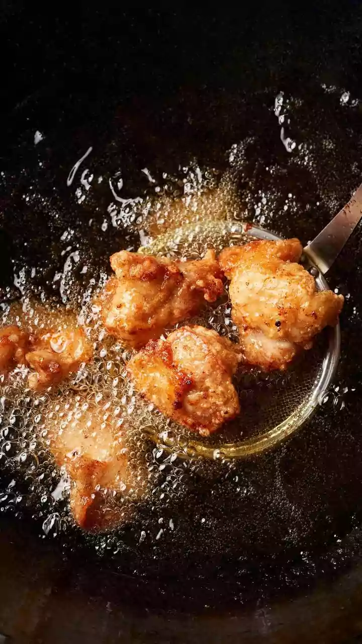 5 Akibat Konsumsi Makanan Berminyak Secara Berlebihan