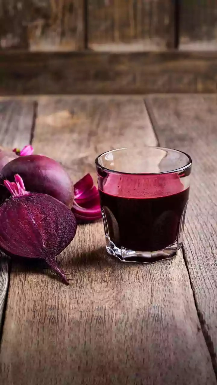 Drink Beetroot And Amla Juice For Ultimate Glowing Monsoon Skin
