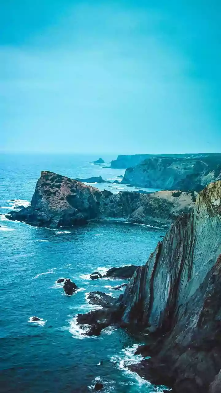 A Traveller's Guide To Portugal Beaches: Why Portugal's Smaller Beaches Deserve Traveller Attention