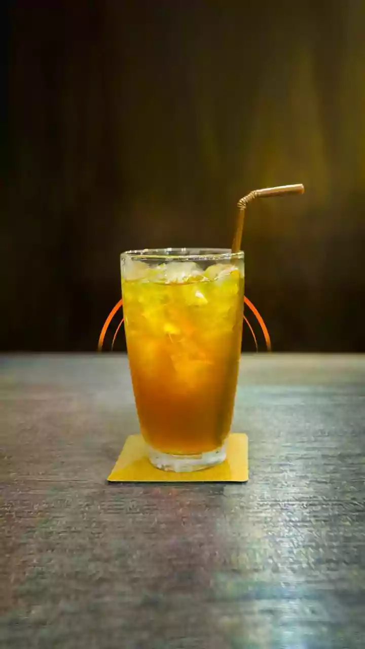 Why Cold-Brewed Lemongrass Teas Are Becoming The Go-To Afternoon Pick-Me-Up In Metros
