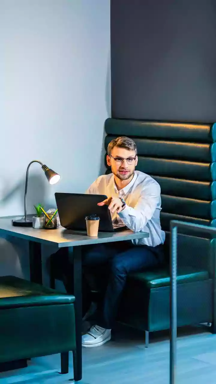 WeWork India Shares Fall Nearly 4% at Debut