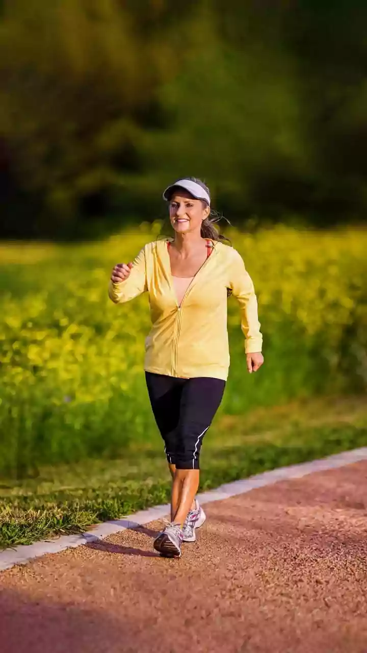 Exercícios físicos ajudam a proteger a mente durante a quimioterapia, diz estudo