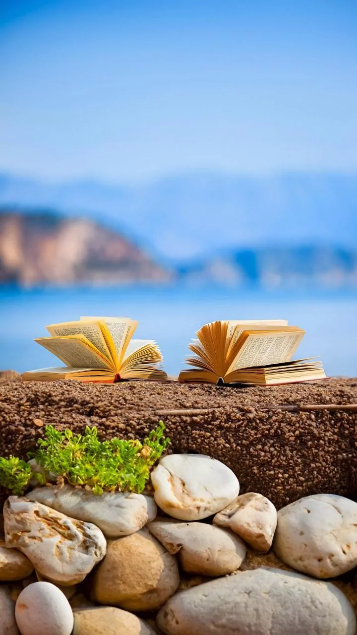 Mastering the Gita: Control & Knowledge for Peace