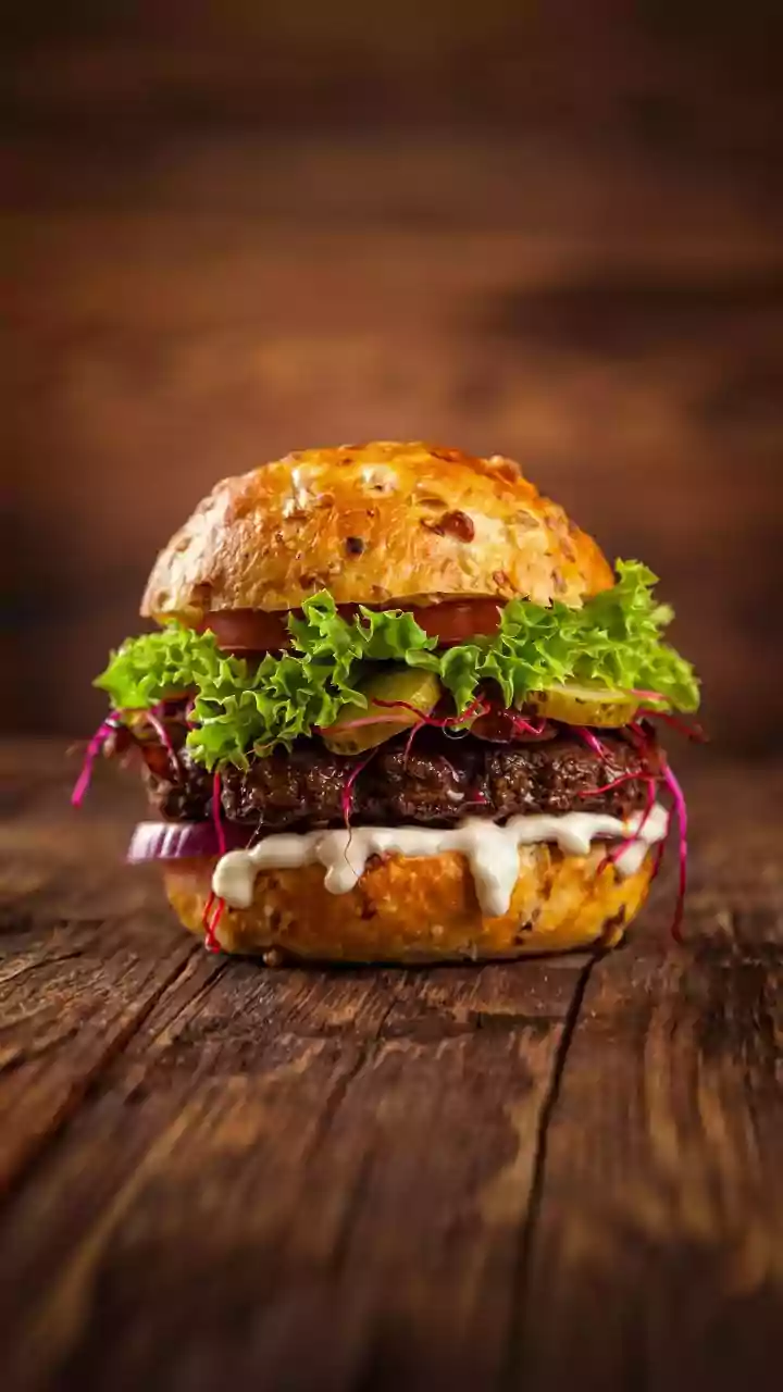 Como montar um hambúrguer saudável e nutritivo no dia a dia