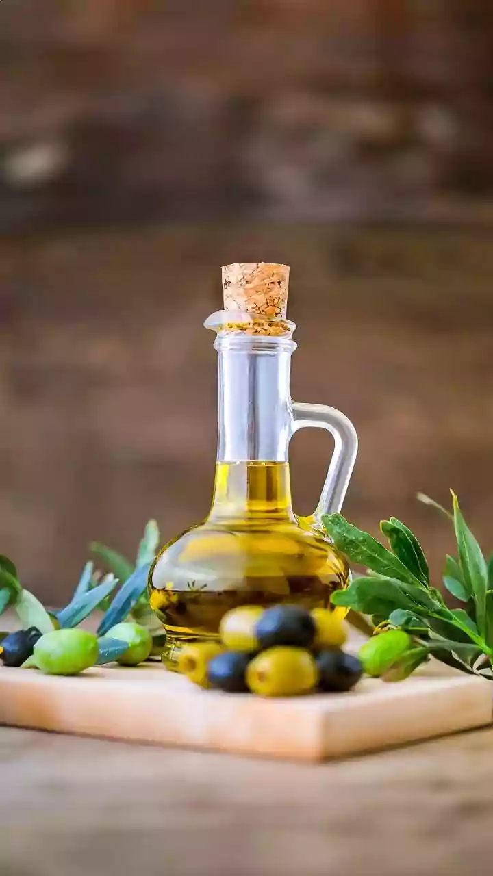How Unsaturated Fats Found In Cold Pressed Oils Protect Your Heart Better Than Ghee