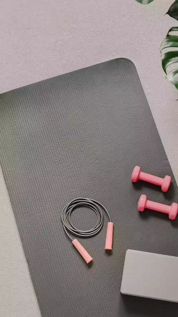 Get Fit At Home Using These High-Tech Smart Jump Ropes