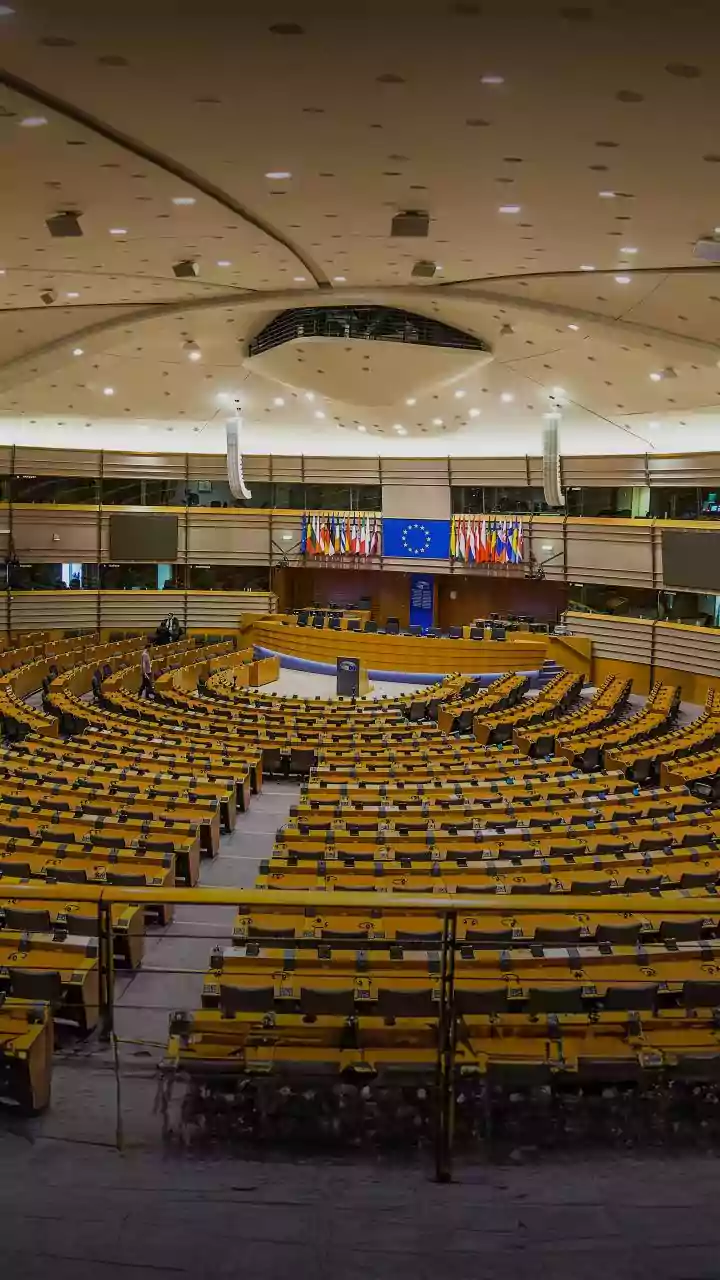 Decks cleared to set up joint panel on bill to remove PM, CMs arrested on serious charges