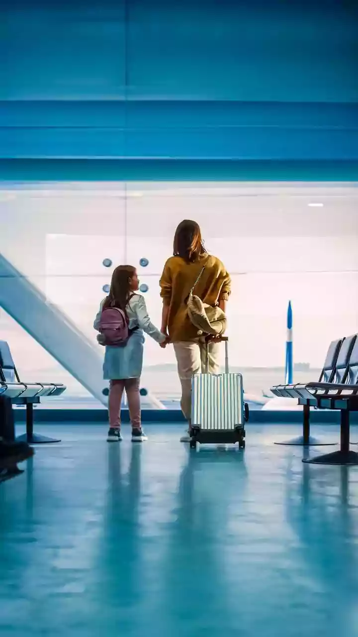 'Coolest Gen Alpha Dad': IndiGo Pilot Surprises Daughter Mid-Flight, Wins Hearts | Video