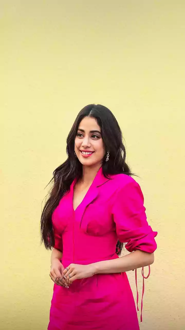 Year Ender 2025: Janhvi Kapoor’s most talked-about fashion looks this year