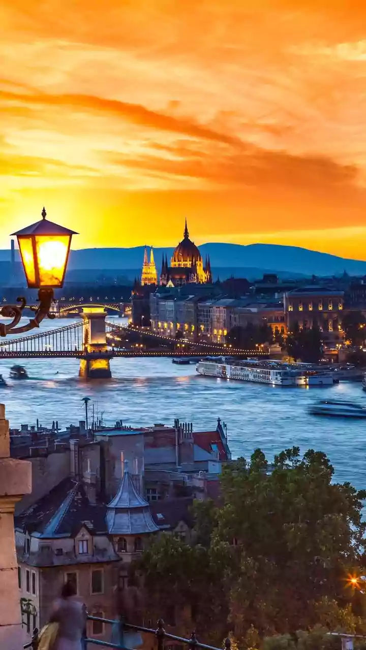 Hungary's Sanctions Exception and Political Stance