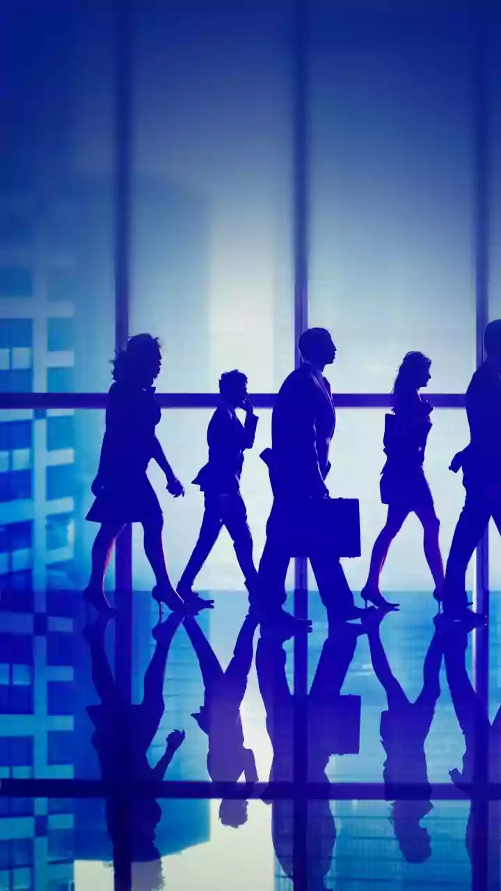 Master the Runway Stride: Unlock Your Inner Supermodel's Walk