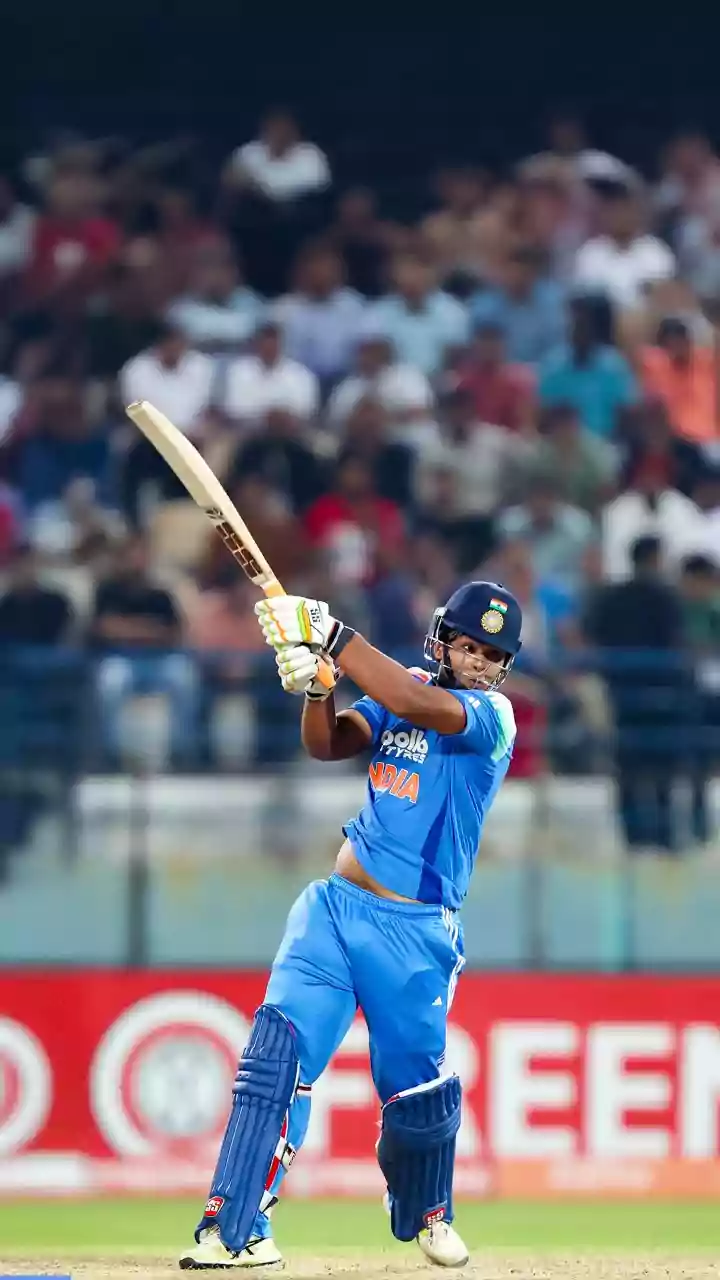 Watch : Vaibhav Suryavanshi smashes 63 balls century for India U19 against South Africa