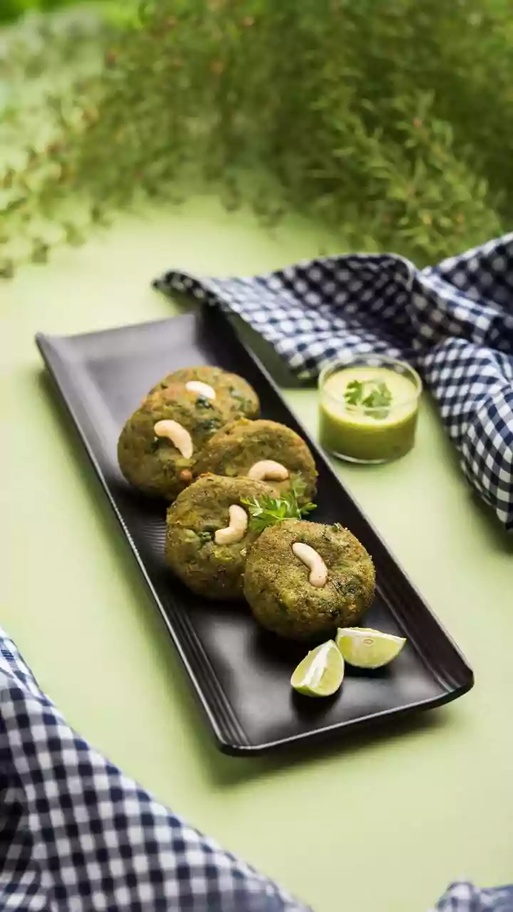 Wholesome Green Moong Cutlets: A Protein-Packed, Quick & Delicious Recipe