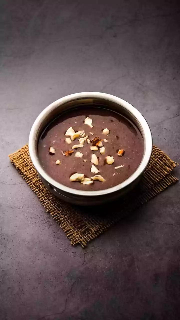 Why Ancient Grains Like Ragi And Jowar Are Becoming Bakery Trends In Cities