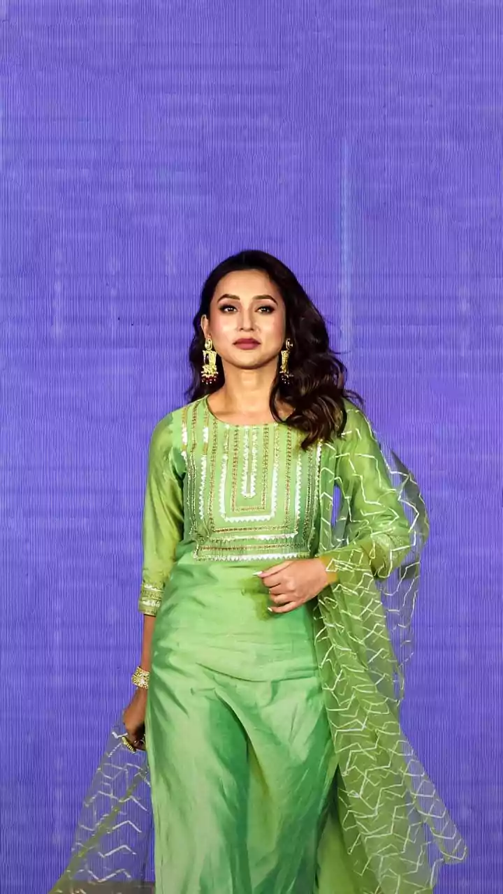 Indian Beauty Fans Are Reworking Their Base Routines Around Sheer Coverage And Natural Texture