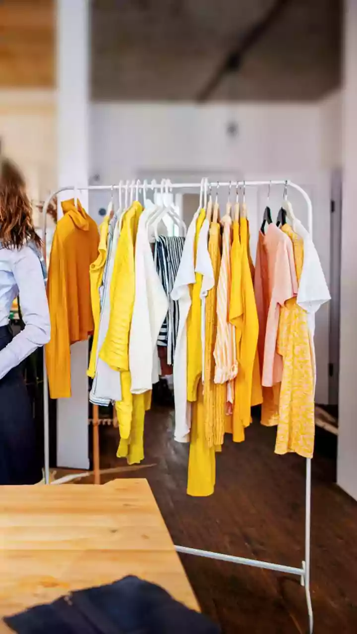 Fashion's Headlines: Latest Buzz & Trends