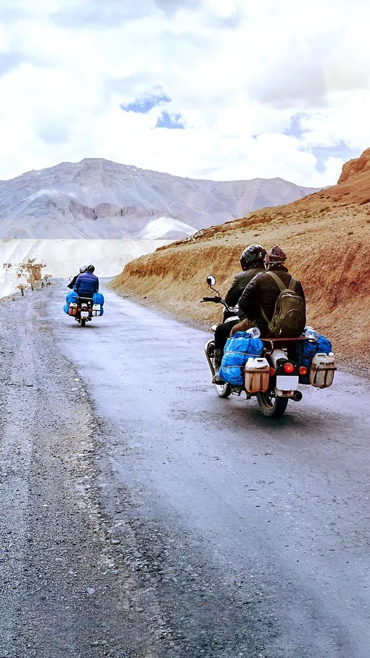 Army conducts 1,212-km cycling expedition to mark diamond jubilee of 1965 Indo-Pak war