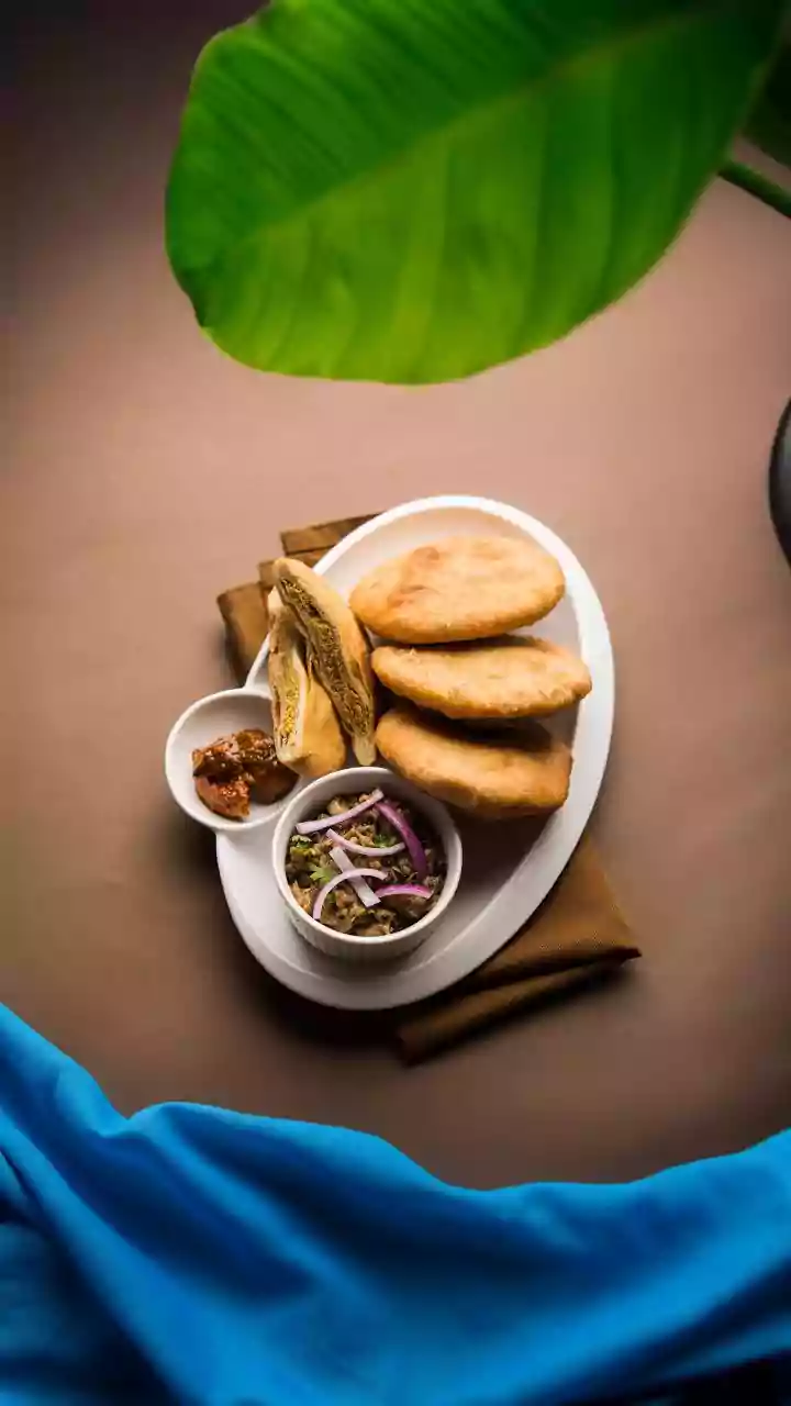 Beach Escapes Feel Even Better With Odisha's Authentic Coastal Food Experiences