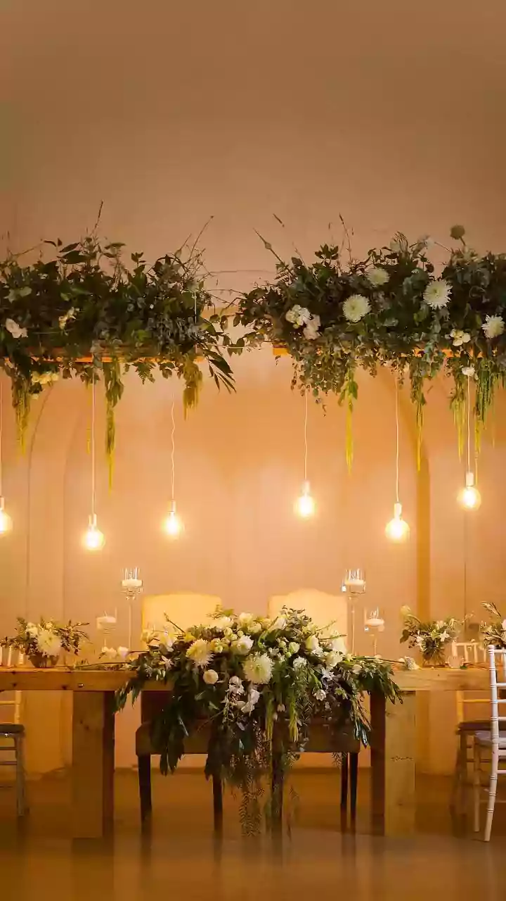 Inside 2025 Weddings: Decor, Themes & Photo Ops