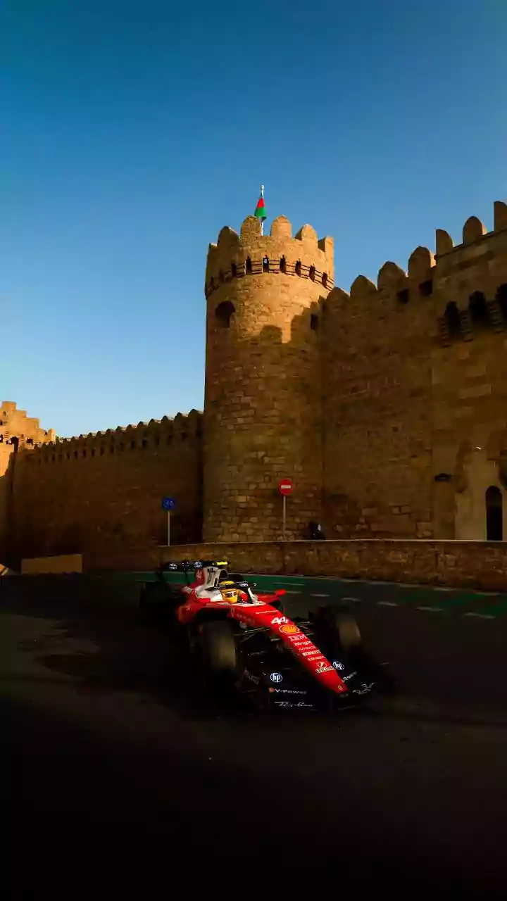 Why does Hamilton race with number 44?