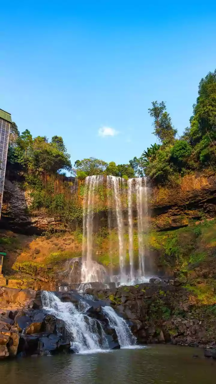 Weekend Plans Change As Maharashtra Waterfalls Witness Early Tourist Footfall