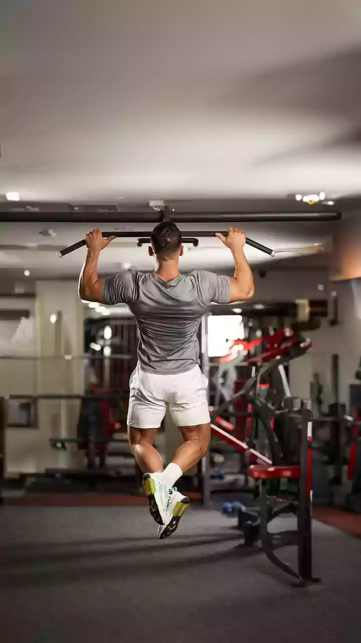 Top Pull-Up Bars for Home Workouts: Build Strength