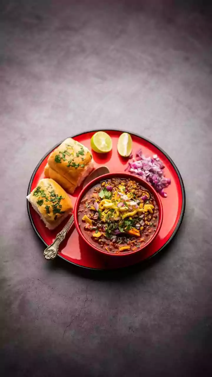 Monsoon Menu Refresh: Healthy Indian Superfoods To Enjoy This August