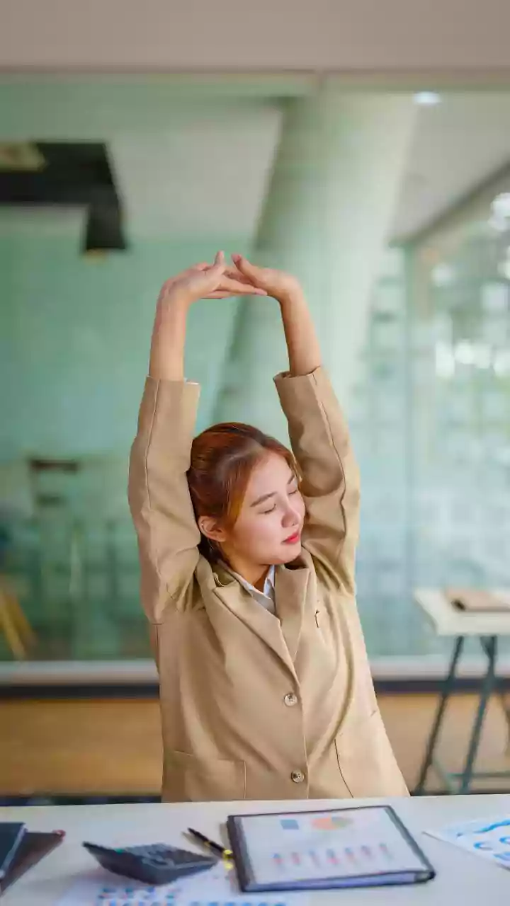 Desk Bound Professionals Use Mobility Drills To Repair Sitting Posture Damage