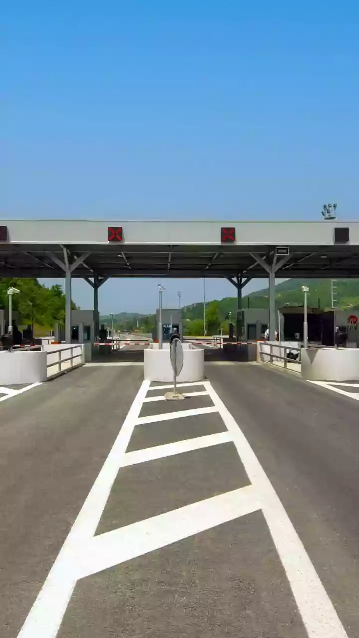 New Barrier-Free Tolling Removes Booth Stops, Not Payment Responsibility