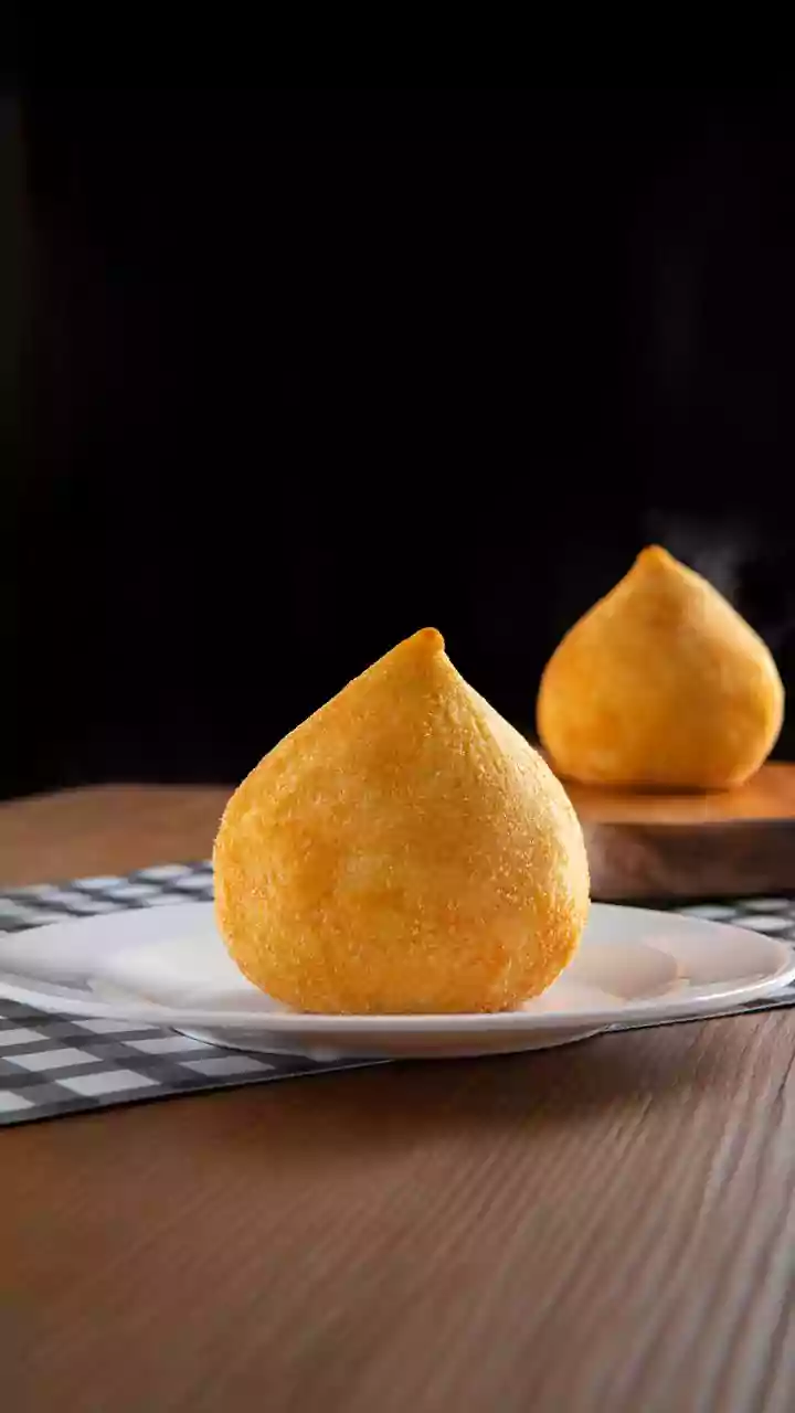 Dia da Coxinha: veja duas receitas diferentes para fugir do tradicional