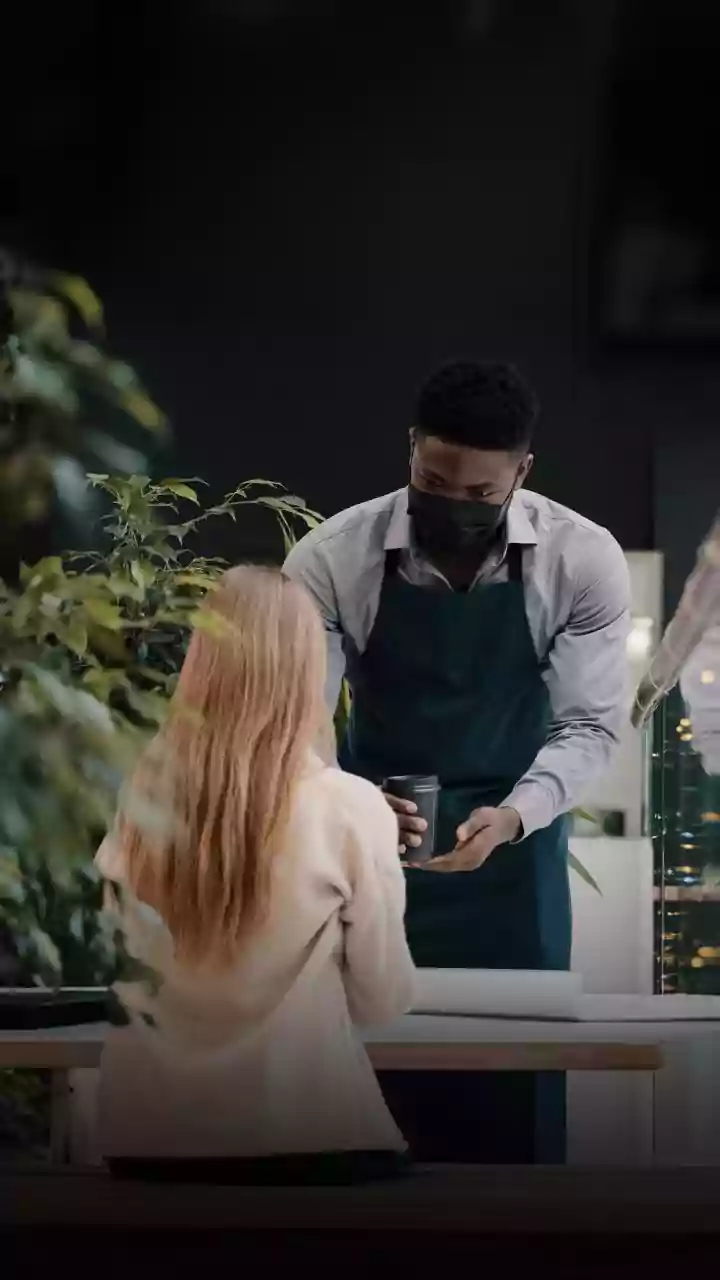 The 'Waiter Test': Unveiling True Character Through Everyday Interactions